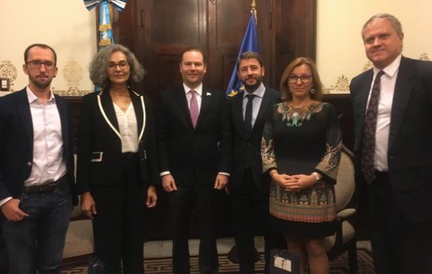 Ο Νίκος Ανδρουλάκης στη Γουατεμάλα με αντιπροσωπεία του Ευρωπαϊκού Κοινοβουλίου