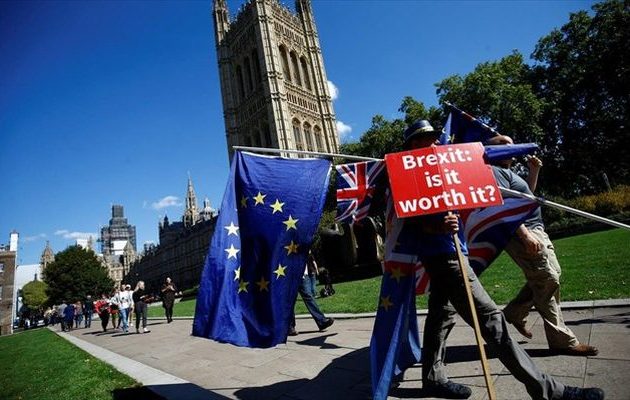 Ανατροπή: Τα «γυρίζουν» οι Βρετανοί για το Brexit λίγο πριν την έξοδο από την ΕΕ