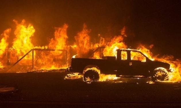 23 νεκροί από τις μεγάλες πυρκαγιές στην Καλιφόρνια