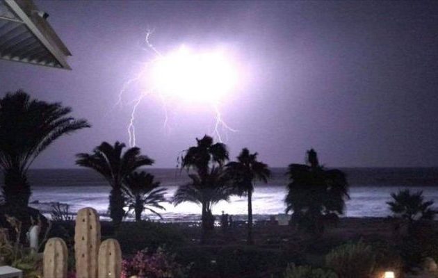 Σαρώνει την Κύπρο το κύμα κακοκαιρίας – Πλημμύρες, προβλήματα στις πτήσεις