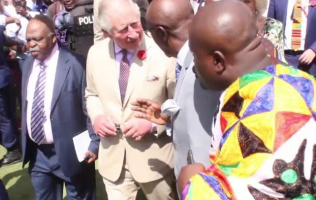 Ο πρίγκιπας Κάρολος παραδέχτηκε τις ιστορικές ευθύνες της Βρετανίας στο δουλεμπόριο Αφρικανών