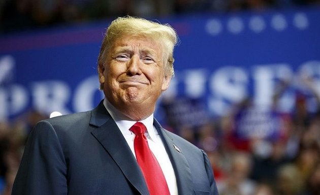 O Tραμπ θα απευθύνει διάγγελμα για τη μετανάστευση το βράδυ της Τρίτης