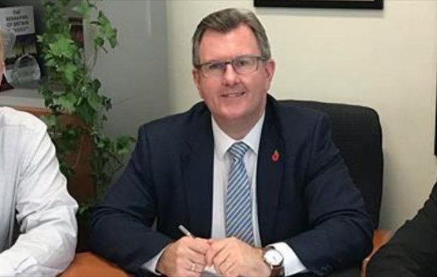 Βόμβα βορειοϊρλανδού βουλευτή: Η συμφωνία για το Brexit μπορεί να διαλύσει το Ηνωμένο Βασίλειο