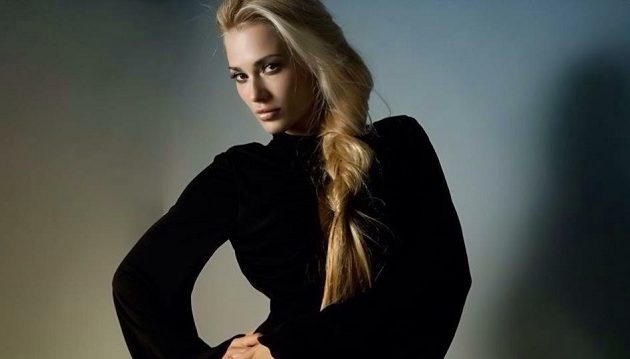 Ο σπαραγμός της Βικτώριας Καρύδα: «Βασιλιά μου γιατί σε φάγανε;» (βίντεο)