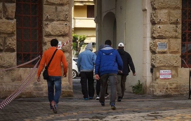 Στον ανακριτή οι δύο κατηγορούμενοι για τη φρικτή δολοφονία της φοιτήτριας στη Ρόδο