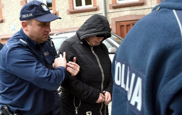 Φρίκη: Γονείς-τέρατα έπνιξαν τα τέσσερα νεογέννητα μωρά τους