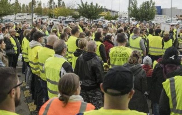 Γαλλία: Απαγόρευσαν στα Κίτρινα Γιλέκα να διαδηλώσουν για την επέτειο του κινήματος