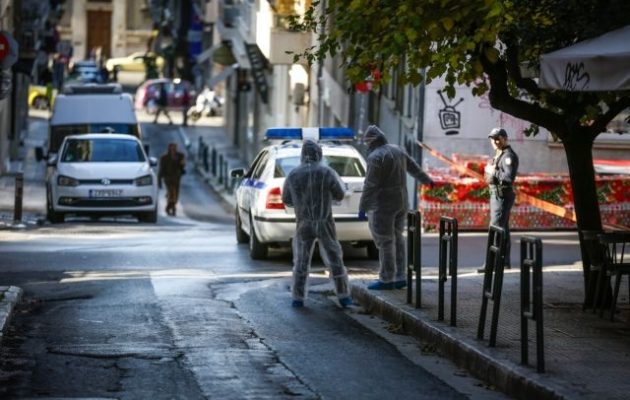 Nτοκουμέντο: Η στιγμή της έκρηξης στο Κολωνάκι (βίντεο)