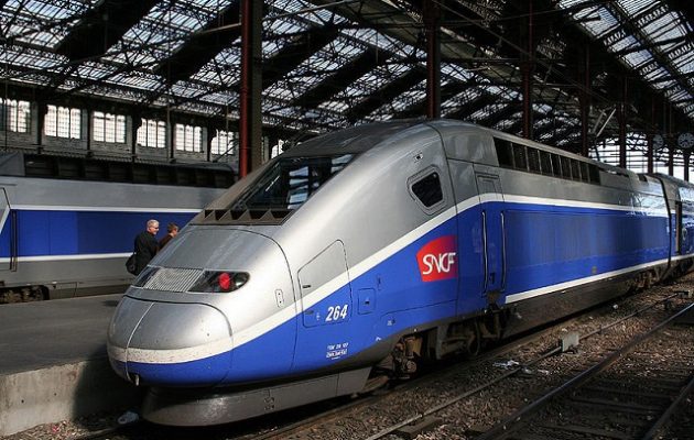 Ετοιμάζονται πάνω από 2.000 απολύσεις στους σιδηρόδρομους της Γαλλίας