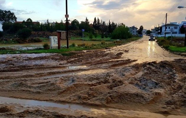 Κατακλυσμός στην Κύπρο: Πλημμύρες και σφοδροί άνεμοι σε Λευκωσία, Λεμεσό