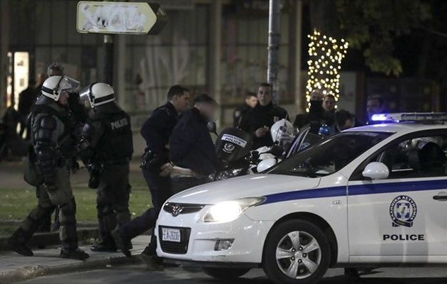 Θεσσαλονίκη: Στον εισαγγελέα οδηγήθηκαν 11 συλληφθέντες για τα επεισόδια