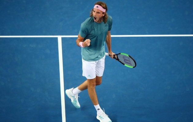 Ο Τσιτσιπάς στους «4» του Australian Open! – Πανηγυρίζει και ζητά… Γιάννη Αντετοκούνμπο