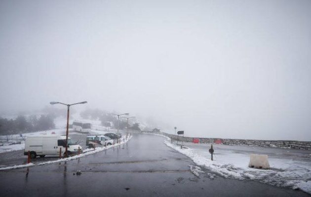 Έκτακτο δελτίο επιδείνωσης καιρού από την ΕΜΥ – Τι προειδοποιεί για χιόνια-ανέμους
