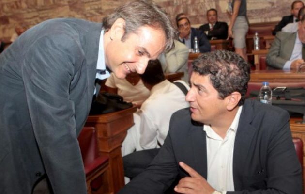 Μαξίμου: Συμμερίζεται ο Μητσοτάκης τις δηλώσεις Αυγενάκη; Ενέπλεξε τον Πρόεδρο σε συνταγματική εκτροπή