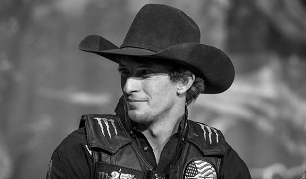 Ταύρος 700 κιλών πάτησε και σκότωσε αναβάτη σε ροντέο (βίντεο)