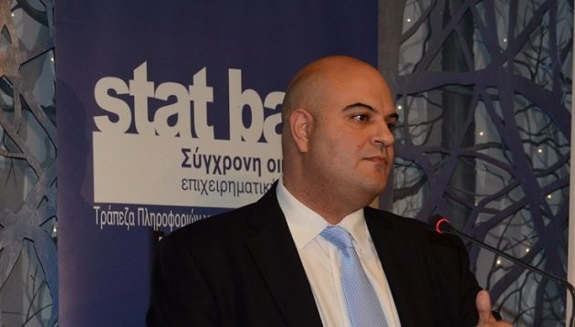 Δεστεμπασίδης: Ο Άδωνις βρίσκεται σε πανικό και παραληρεί