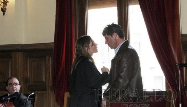 Δολοφόνησε την ερωμένη δικηγόρο που τον είχε υπερασπιστεί και αυτοκτόνησε