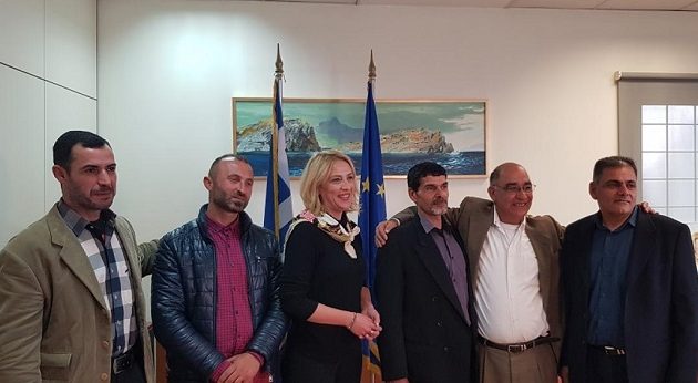 Δούρου: Οικουμενικές οι αξίες πίσω από τις πράξεις των τριών ψαράδων στο Μάτι