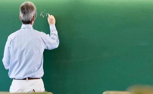 Πώς θα διοριστούν 15.000 εκπαιδευτικοί – Κατατέθηκε η τροπολογία στη Βουλή