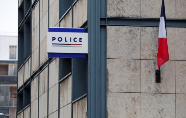 7χρονος άρπαξε το όπλο του πατέρα του και πυροβόλησε στην αυλή του σχολείου του