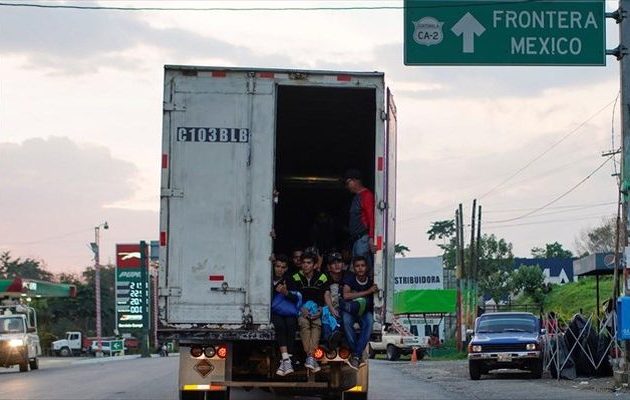 Προ των πυλών του Μεξικού το μεταναστευτικό καραβάνι από την Ονδούρα