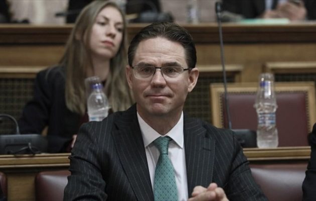 Ο Κατάινεν «βγάζει το καπέλο» στην Ελλάδα για την πρωτιά στην απορρόφηση κονδυλίων