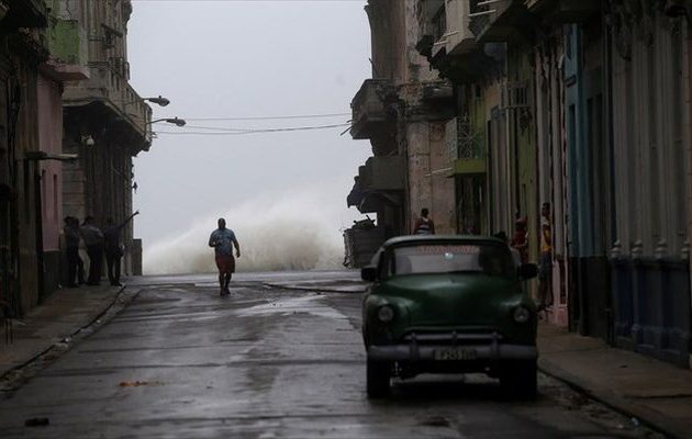 Τουλάχιστον 3 νεκροί και 172 τραυματίες από ανεμοστρόβιλο που «σάρωσε» την Αβάνα