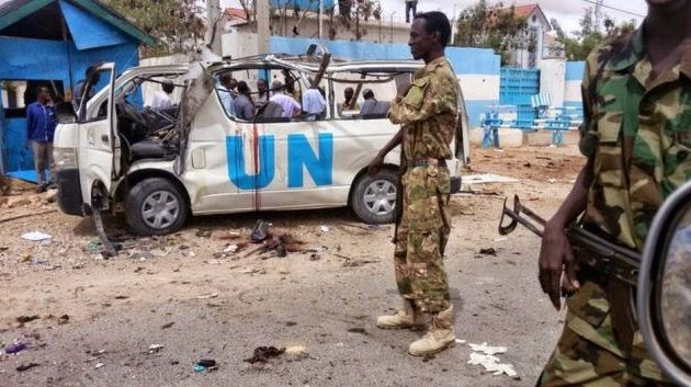 Χτύπησαν με όλμους βάση του ΟΗΕ στη Σομαλία – Tρεις τραυματίες