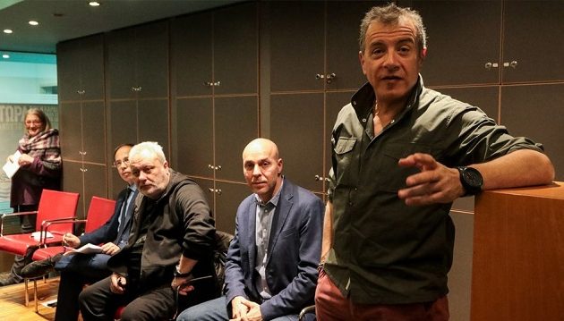 «Καρφιά» Ποταμιού για Αμυρά: Διεκδικεί να γραφεί στο «δεξιό πάνθεον»