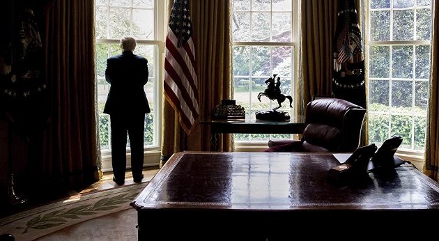 Ο Τραμπ «κόβει» τα ταξίδια γερουσιαστών και βουλευτών με κυβερνητικά αεροσκάφη