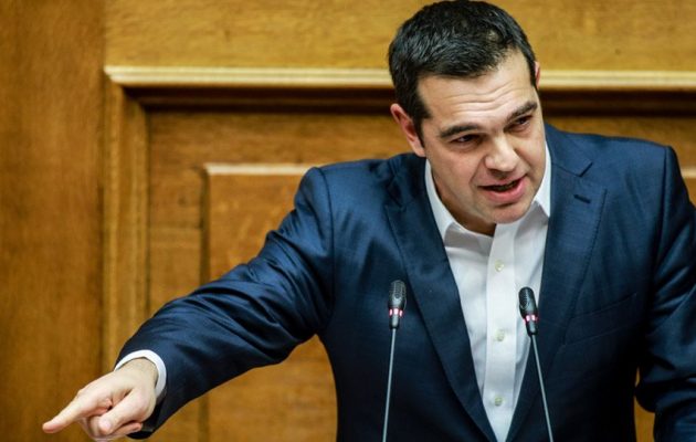 Ο Τσίπρας πέταξε το γάντι στον Μητσοτάκη: Έλα να αναμετρηθούμε για τη Μακεδονία στον ΣΚΑΪ  (βίντεο)