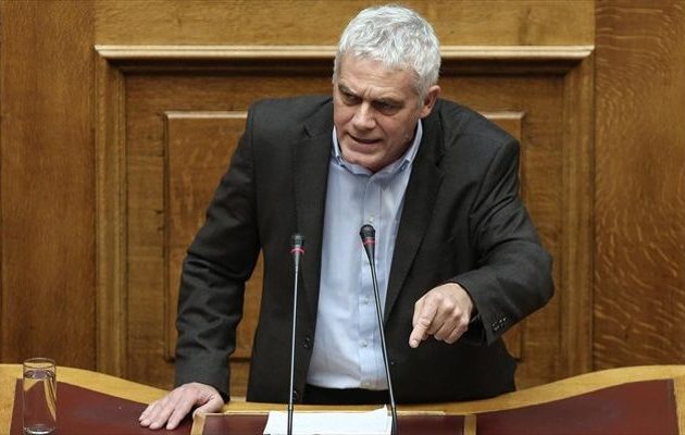 Ο Γιάννης Τσιρώνης γκρέμισε τη δεξιά προπαγάνδα για το Μακεδονικό – Δείτε στοιχεία και ντοκουμέντα