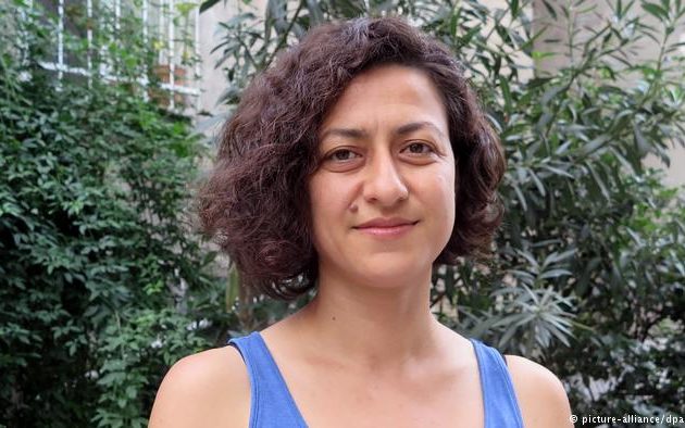 Στην Τουρκία του Ερντογάν: Αποκάλυψε κρούσμα σεξουαλικής παρενόχλησης από αστυνομικούς και… συνελήφθη