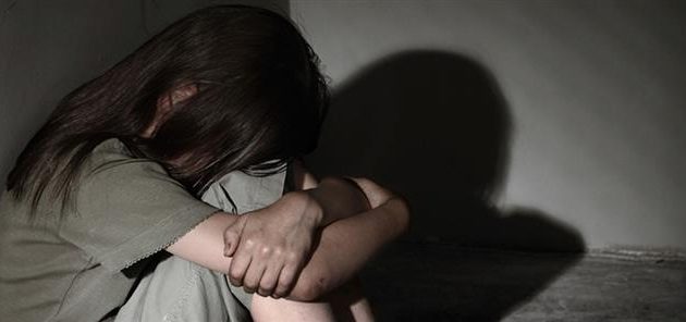 Ελεύθερος με περιοριστικούς όρους ο πα-τέρας ασελγούσε στην ανήλικη κόρη του στο Βόλο