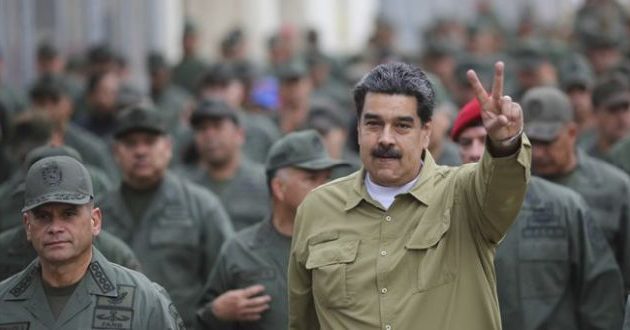 Πρώην σύμβουλος Τσάβες: Οι στρατιωτικοί δεν θα πυροβολήσουν για να σώσουν τον Μαδούρο