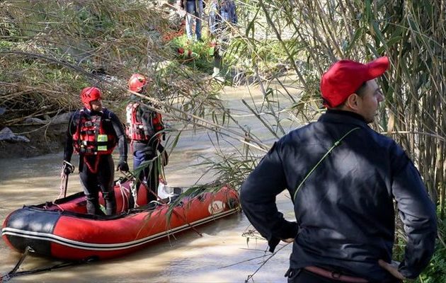 Εξελίξεις στην Κρήτη: Βρήκαν στα λασπόνερα το αυτοκίνητο των τεσσάρων αγνοουμένων (φωτο)