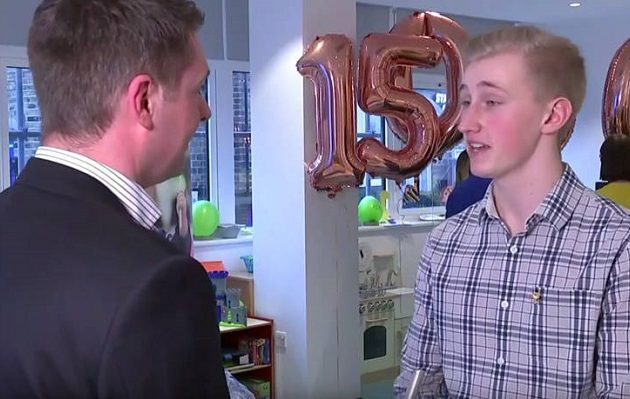 20χρονος σώθηκε από καρκίνο και επιστρέφει στο ΕΣΥ τις 170.000 ευρώ της εγχείρησής του