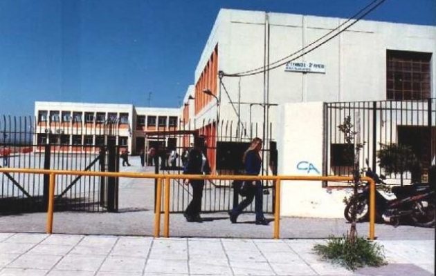 Σε σχολείο της Καλαμαριάς έκαναν κατάληψη για να διώξουν 12χρονο συμμαθητή τους