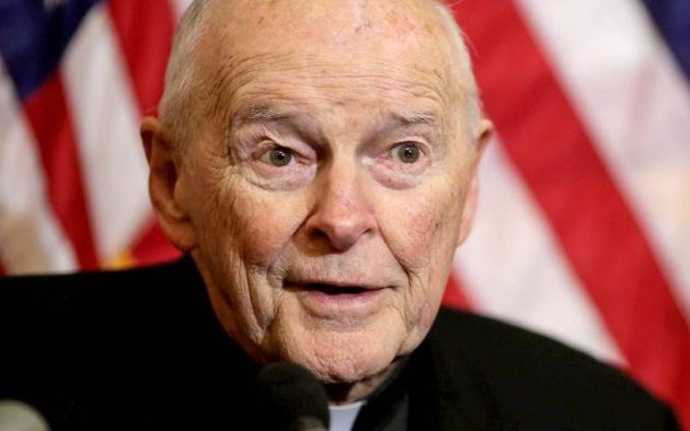 Ο Πάπας «ξύρισε» καρδινάλιο που κατηγορείται για κακοποίηση ανηλίκων