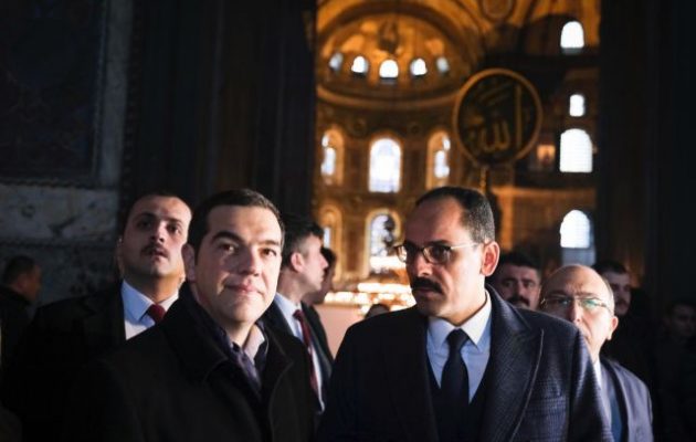 AFP: «Μία σπάνια» για Έλληνα ηγέτη επίσκεψη στην Αγία Σοφία