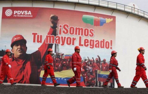 Η Βενεζουέλα αποπληρώνει με πετρέλαιο τα δάνεια σε Κίνα και Ρωσία – Οι εξορύξεις έχουν πέσει στο 1/3