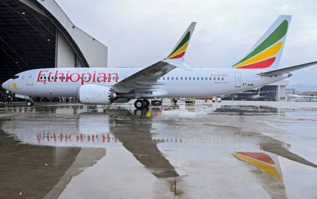 Οι δύο συντριβές Boeing 737 MAX 8 με παρόμοιο τρόπο εγείρουν ερωτήματα