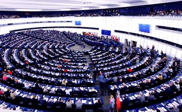 Καταργείται το ασυμβίβαστο βουλευτή – υποψήφιου ευρωβουλευτή