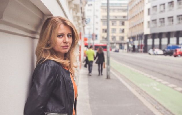 Η 45χρονη Ζουζάνα Τσαπούτοβα κέρδισε τον πρώτο γύρο των προεδρικών εκλογών στη Σλοβακία