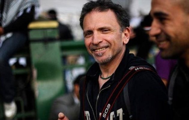 Πέθανε στα 58 του ο βραβευμένος με Πούλιτζερ φωτορεπόρτερ Γιάννης Μπεχράκης