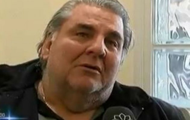 Έβαλε τα κλάματα ο ταξιτζής που πέταξε έξω από το ταξί τη γυναίκα που πυροβόλησε ο άνδρας της (βίντεο)