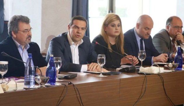 Τσίπρας σε Μακεδόνες επιχειρηματίες: «Να παίξετε ηγεμονικό ρόλο στη Βόρεια Μακεδονία»