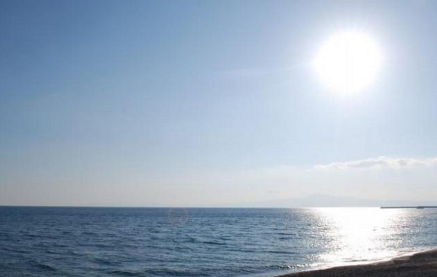 Καιρός: Σε υψηλά επίπεδα η θερμοκρασία το Μ. Σάββατο – Αφρικανική σκόνη παντού