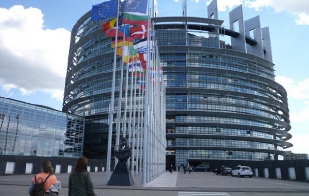 Deutsche Welle: Mπαίνει «λουκέτο» στο Ευρωκοινοβούλιο του Στρασβούργου;