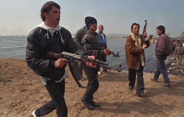 Στην Αλβανία φοβούνται εμφύλιο σαν του 1997 εάν δεν παραιτηθεί ο Ράμα